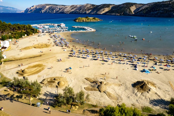 Jubilarni 15. Festival skulpture u pijesku: Trijumf „Sredozemne medvjedice“ na Rajskoj plaži u Loparu
